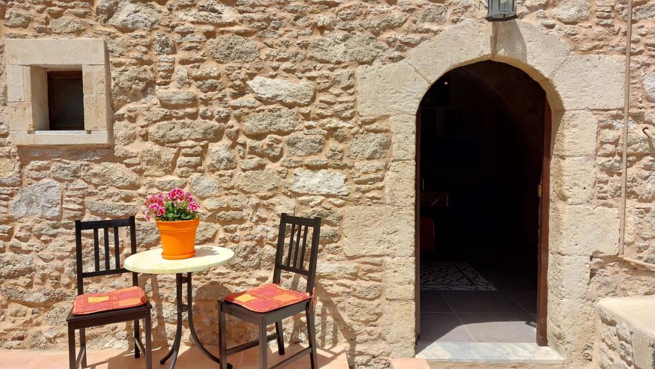 Traditional House Emmanouela Afantou Exterior photo