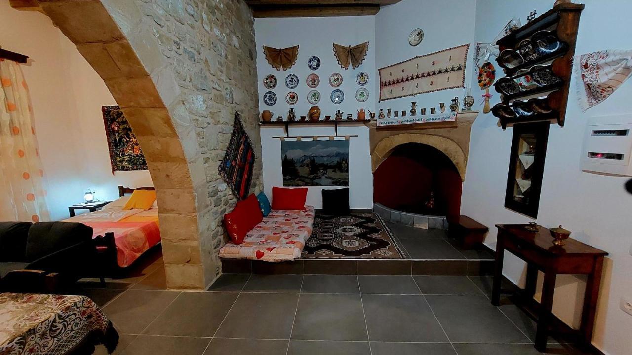 Traditional House Emmanouela Afantou Exterior photo